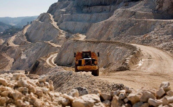 آمادگی قرارگاه خاتم الانبیاء برای ورود به موضوع معدن آلبلاغ اسفراین